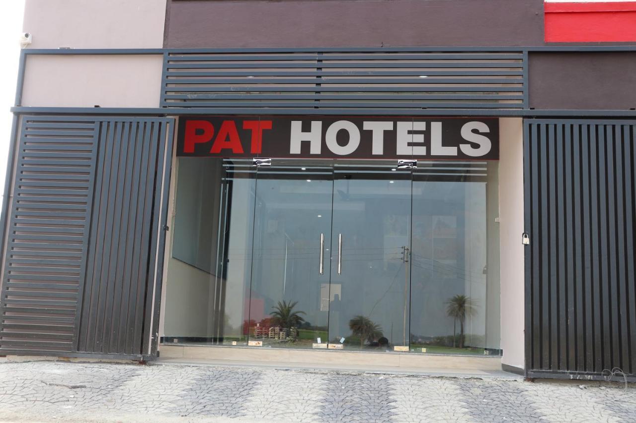 Pat Hotels Indore Exterior foto