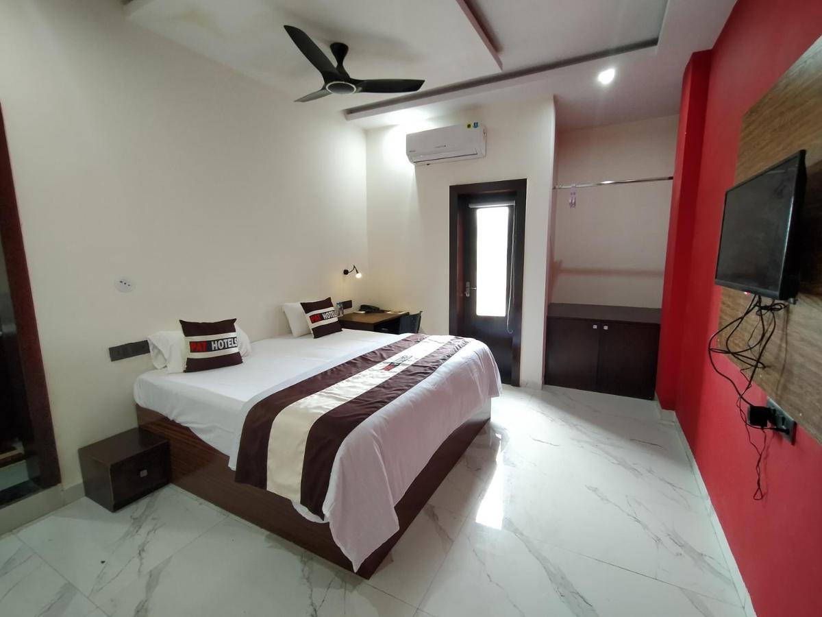 Pat Hotels Indore Exterior foto